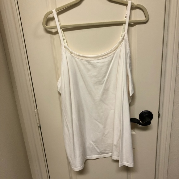 Catherine’s Tops - Catherine’s 3x Strappy mesh details